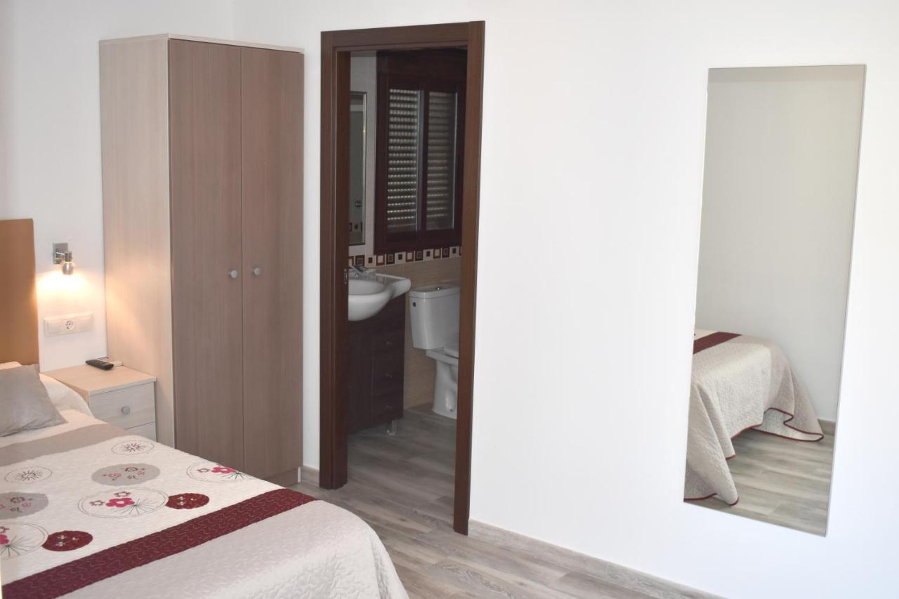 Iznajar Suites Экстерьер фото